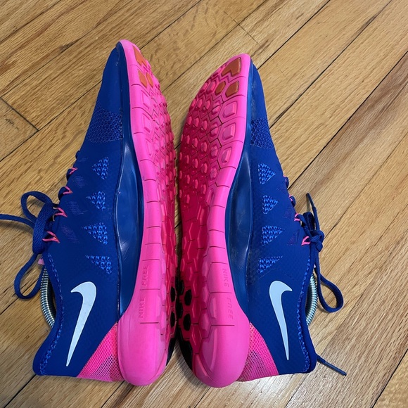Nike Free 5.0 Womens Size 10 Running Shoe Blue Pink Barefoot - Picture 4 of 9